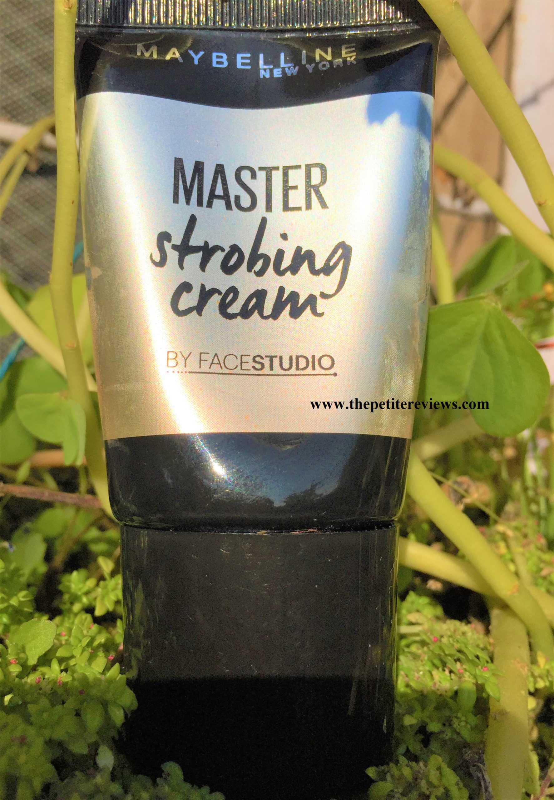 Maybelline Master Strobing Cream Review