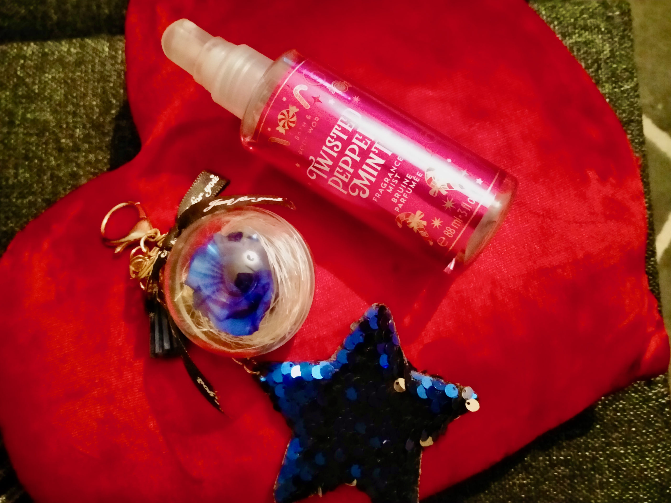 Bath and Body Works Twisted Peppermint Fine Fragrance Mist 2